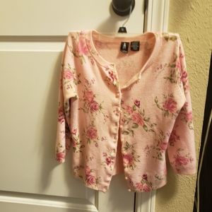 Sold! Juniors or petite button pink floral short cropped sweater, S